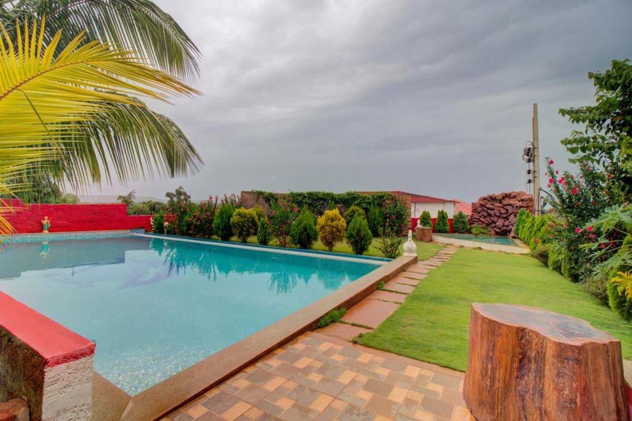 La Papa Resort Morjim Exterior foto